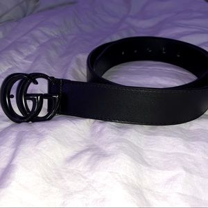 Black Leather Gucci Belt